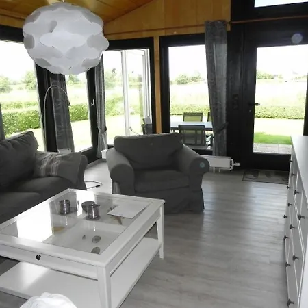 Holiday home B4 Direkt Am Binnensee, Seeblick